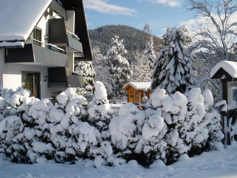 Landhaus Meran Willingen im Winter Ferienwohnungen Landhaus Meran