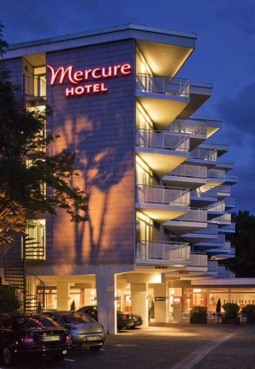 Aussenaufnahme Hotel Frankfurt Airport Dreieich