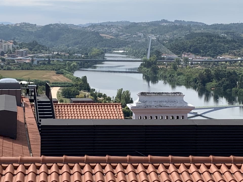 Ausblick Oryza Guest House & Suites