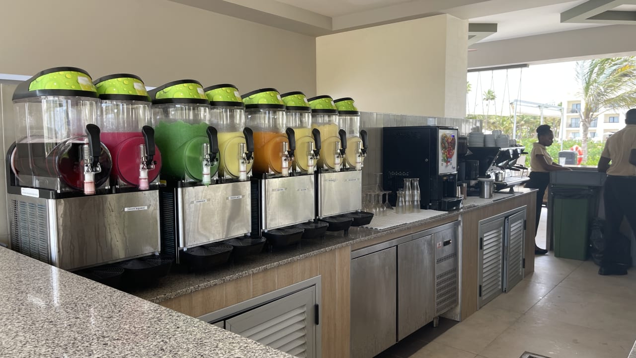 Gastro Hotel Riu Karamboa