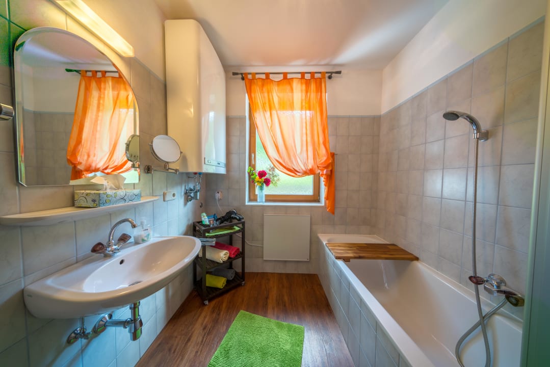 Zimmer Ferienwohnungen Fischerhaus direkt am See