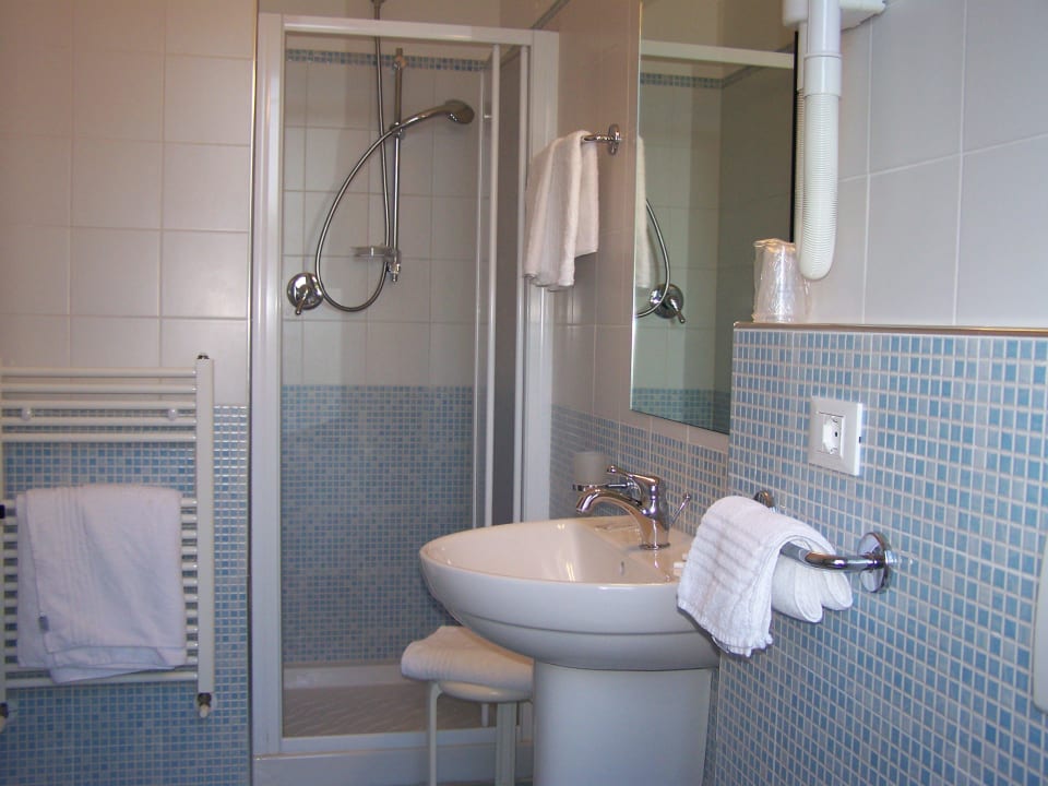 I nostri nuovi bagni Hotel Gemma del Mare