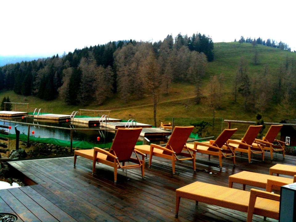 Außenbereich Almwellness Hotel Pierer