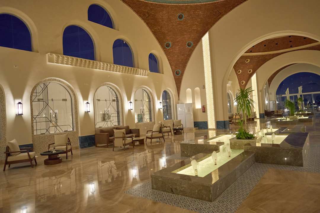 Lobby Diamond Beach by Pearl Resort