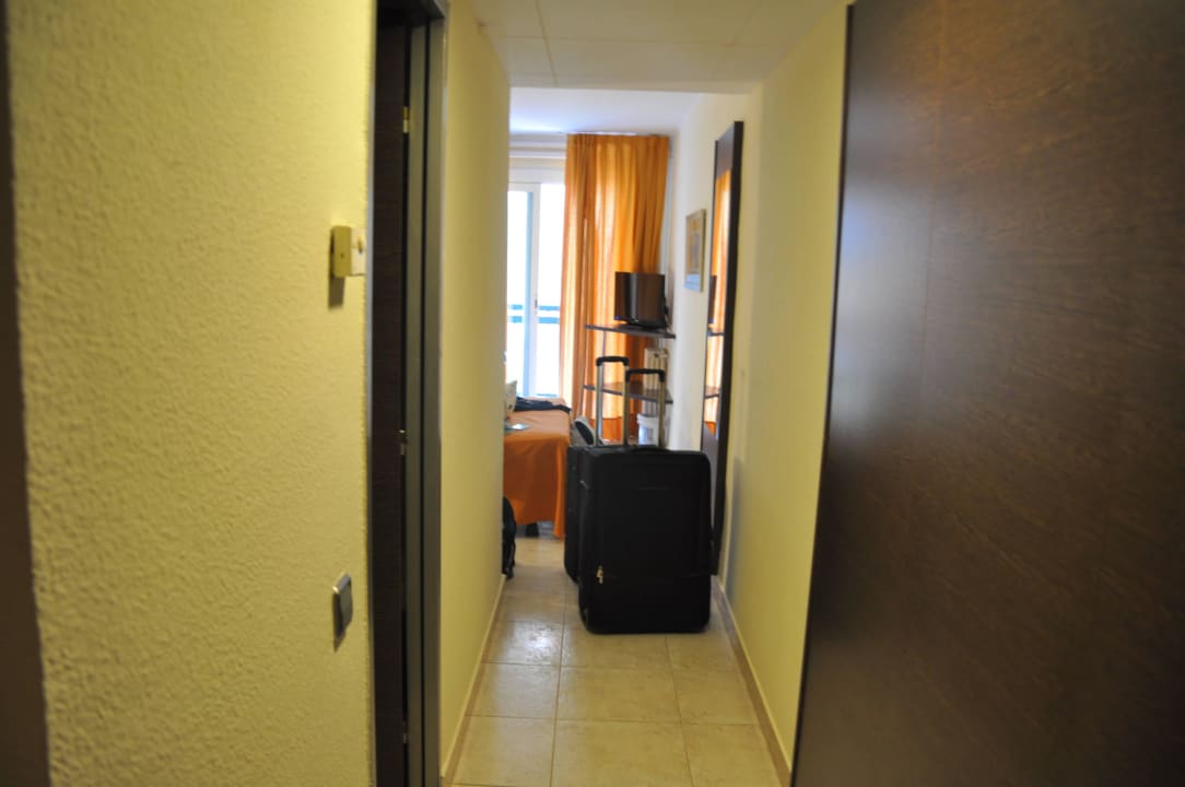 Eingang zum Zimmer AQUA Hotel Bertran Park