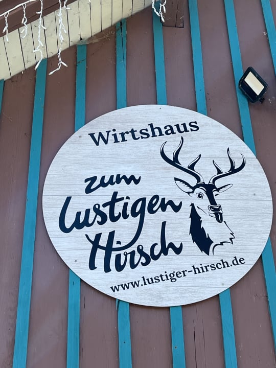 Ausblick Ferienwohnung & Gästezimmer Wirtshaus Zum lustigen Hirsch