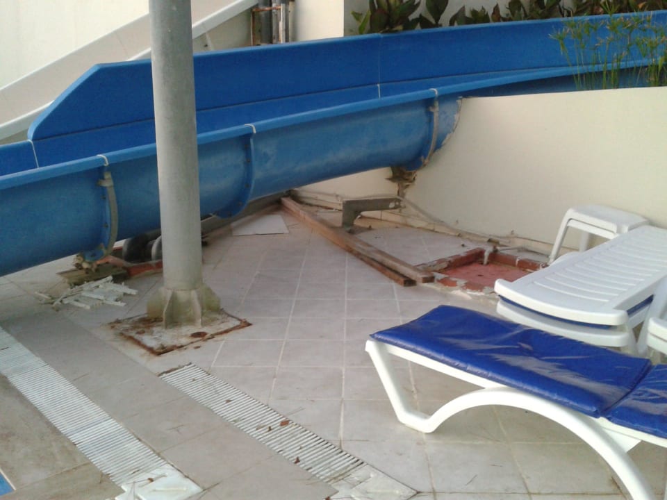 Die Rutsche Aska Bayview Resort