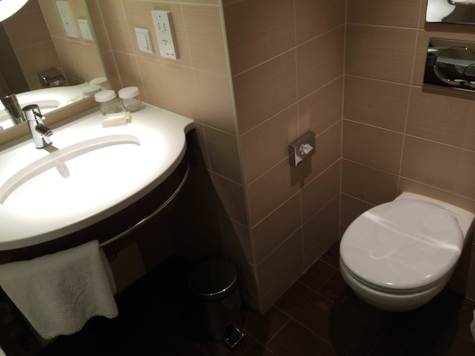 Waschtisch Hilton Garden Inn Frankfurt Airport