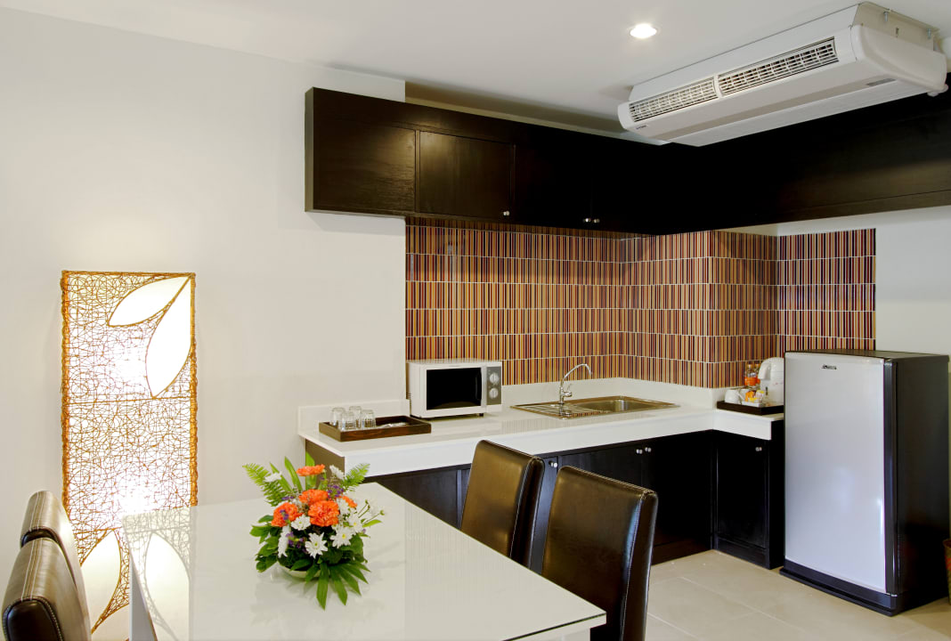 Zimmer Kata Sea Breeze Resort