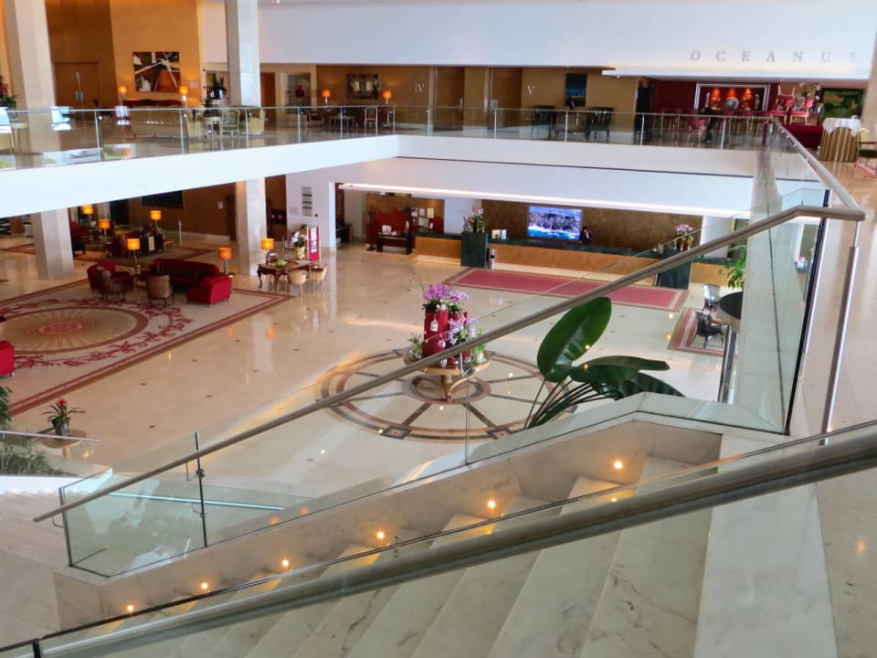 Blick in die Lobby Hotel Cascais Miragem