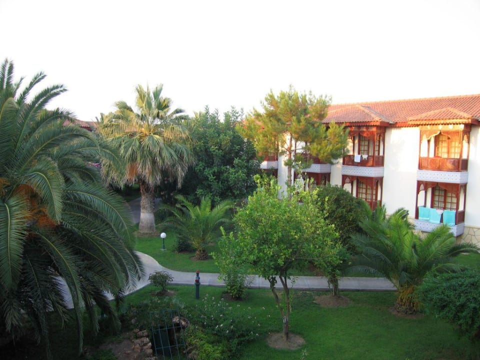 Blick vom Balkon auf die Anlage Ali Bey Club