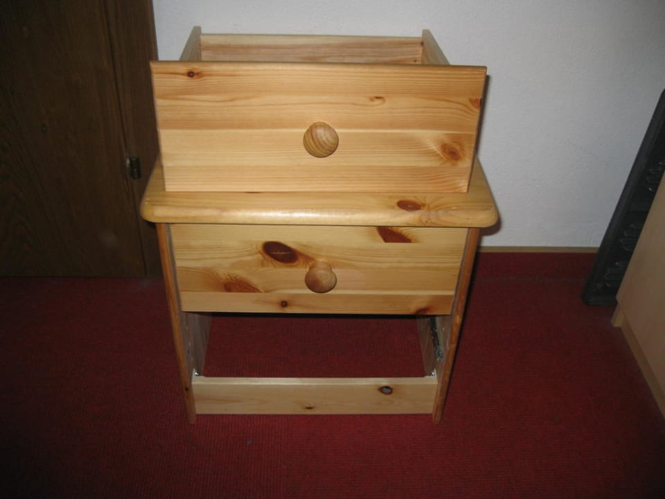 Kaputte Schublade Gasthof Bergheimat