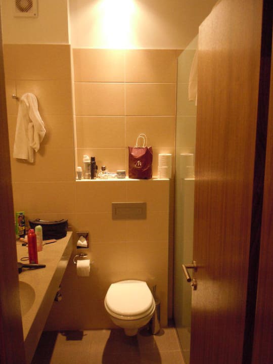 Bad Aminess Vival Casa Velaris