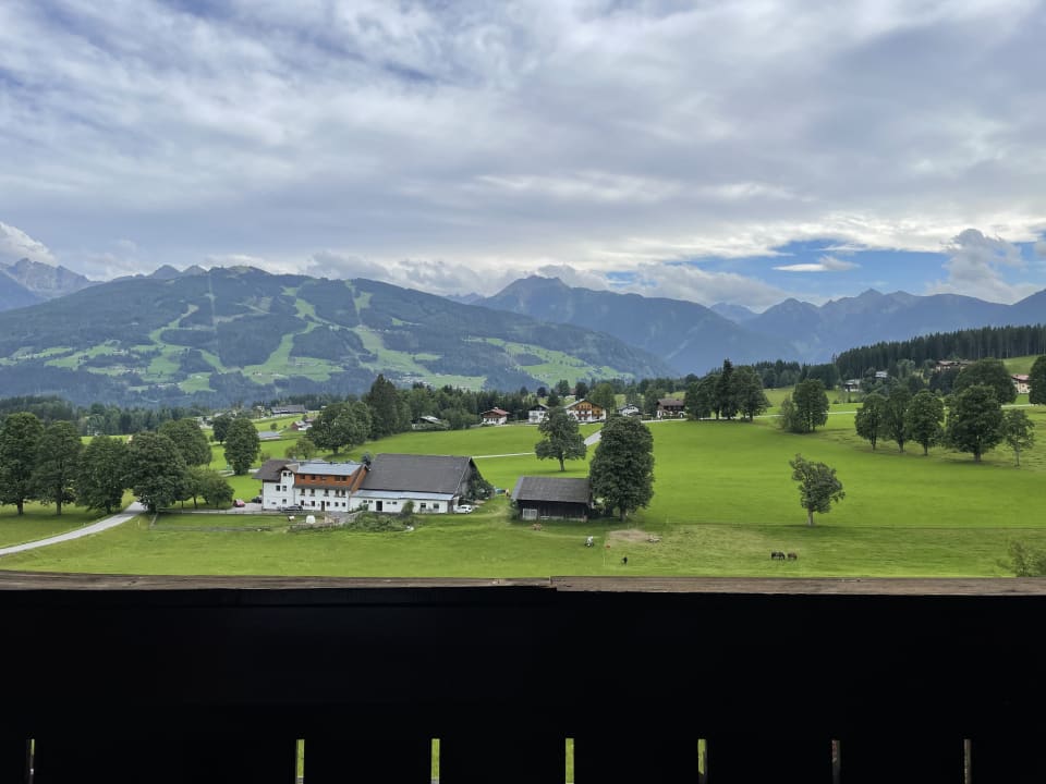 Ausblick Almfrieden Hotel & Romantikchalet