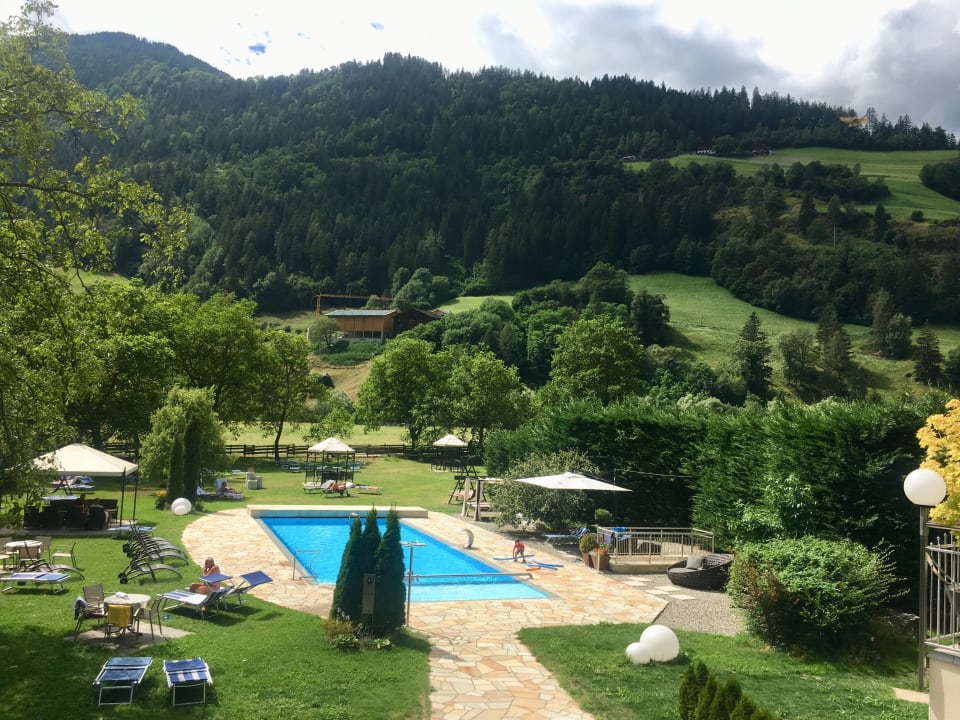 Pool Hotel Wiesenhof Garden Resort