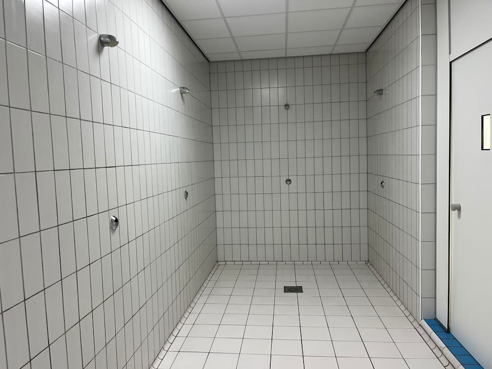 Pool Roompot Marinapark Volendam