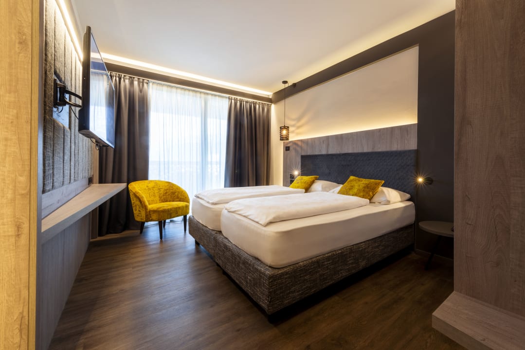 Zimmer Hotel Ideal Park