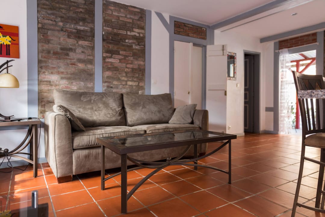 Villa Soleil Two-Bedroom Apartment : living-room La Belle Etoile et Villa Soleil