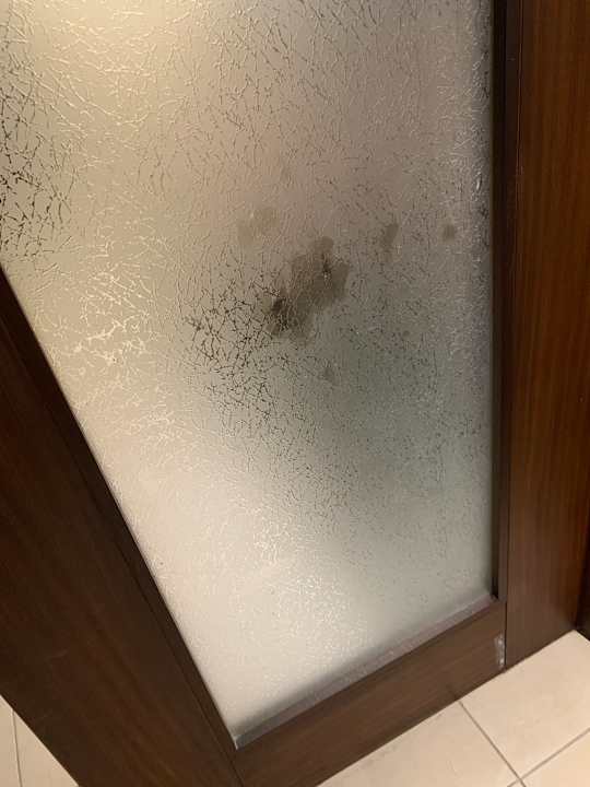 Zimmer Kamelya Aishen Club