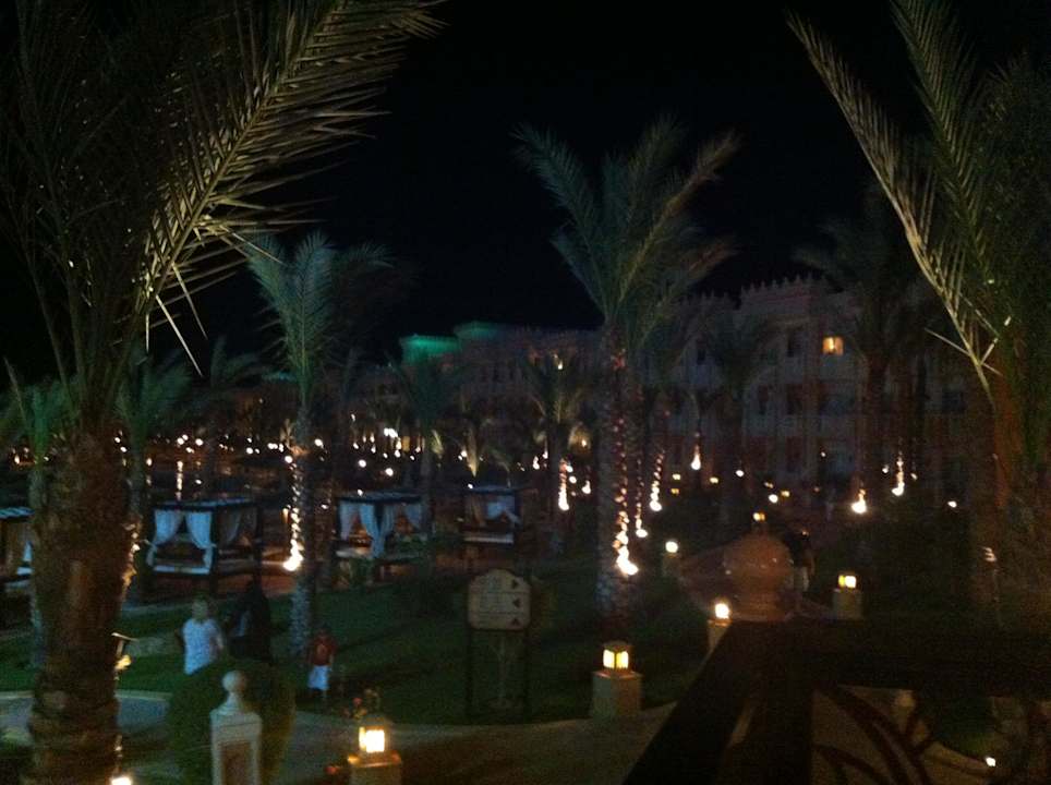 Bei Nacht Pickalbatros Palace Resort