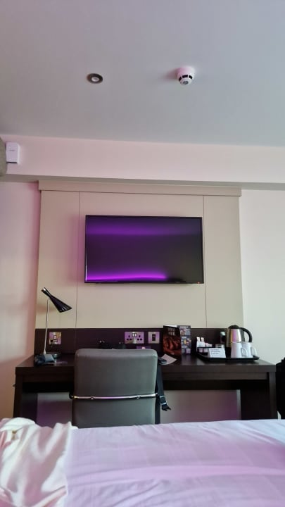 Zimmer Hotel Premier Inn Edinburgh Princes Street