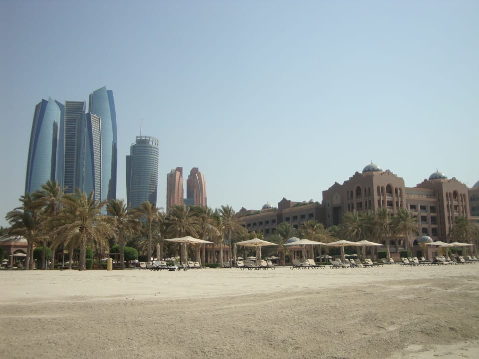 Strand Emirates Palace Mandarin Oriental