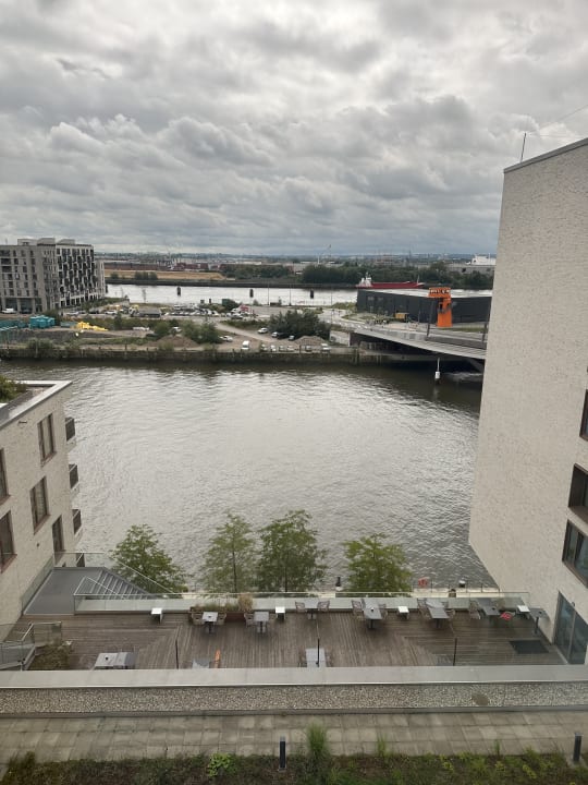 Ausblick JUFA Hotel Hamburg HafenCity