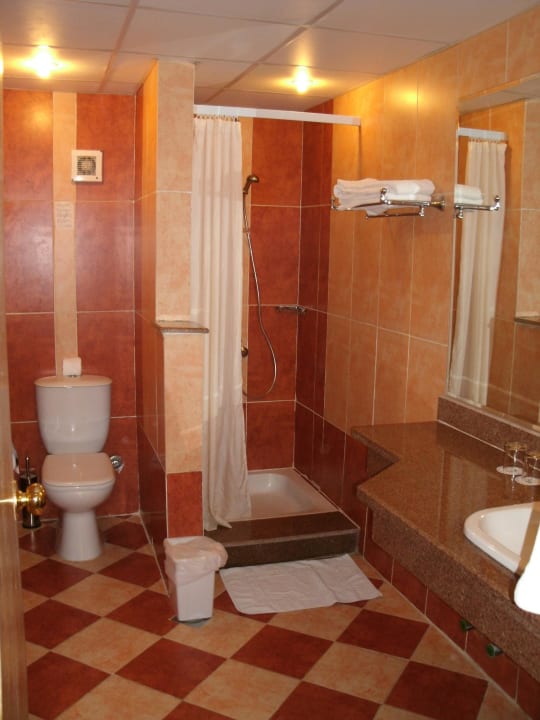 Bad im Aqua Vista, erstaunlich sauber Pickalbatros Aqua Park Resort - Hurghada