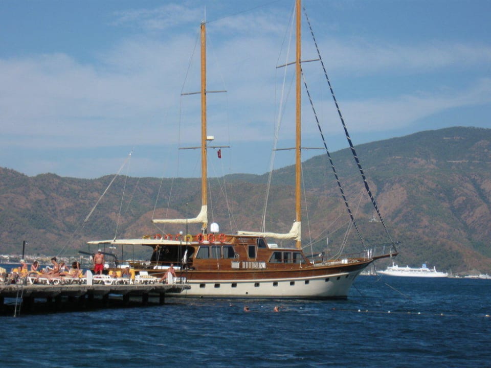 Пирс отеля Grand Yazici Club Marmaris Palace