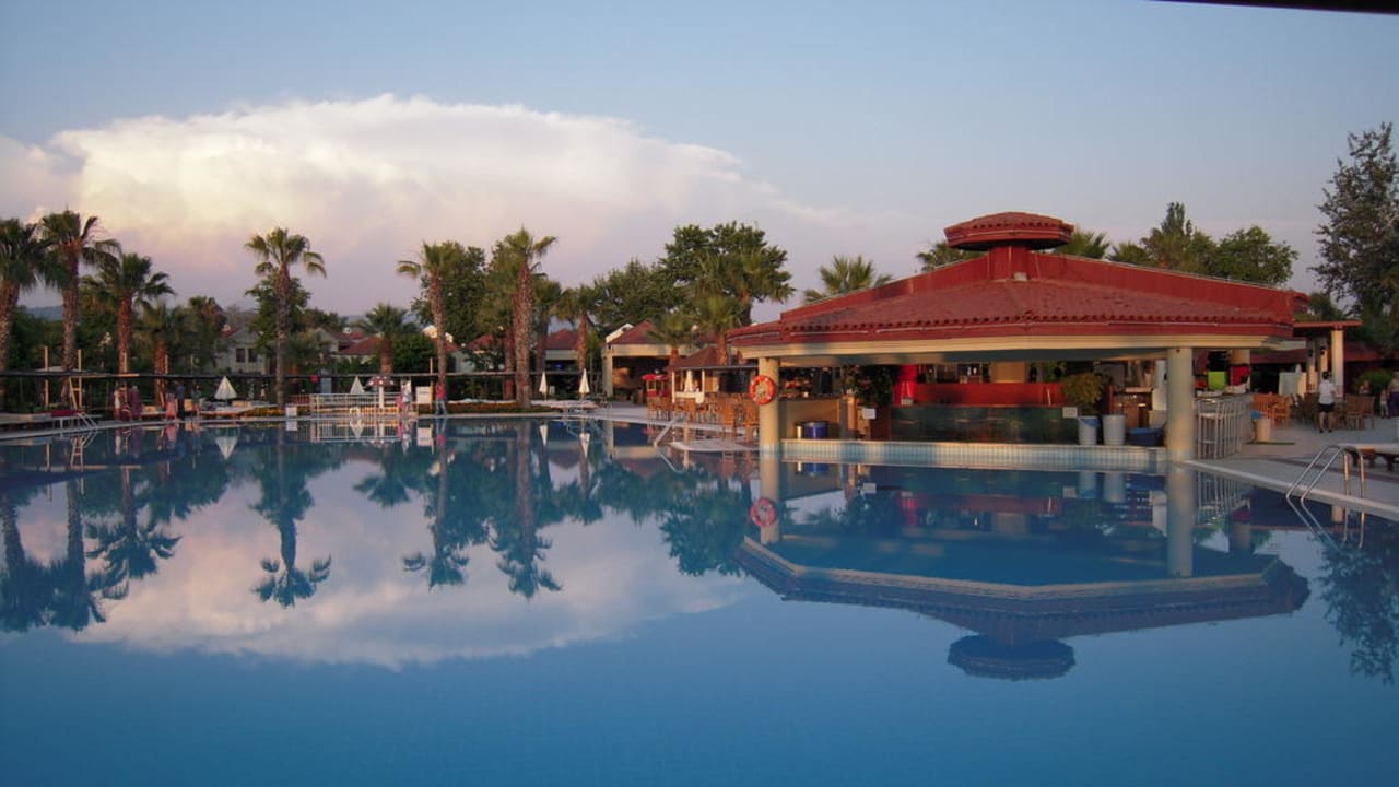 Basen Club Tuana Fethiye
