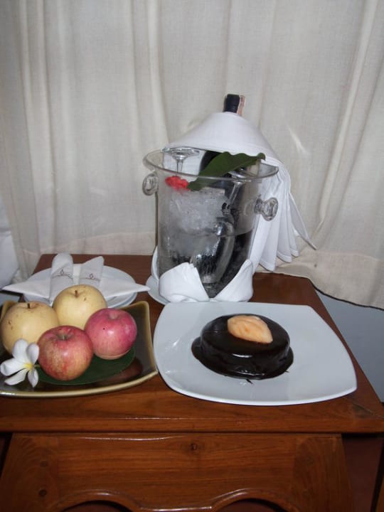 Begrüßung Honeymoon NH Collection Samui Peace Resort