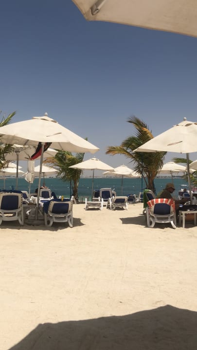 Strand Hampton by Hilton Marjan Island