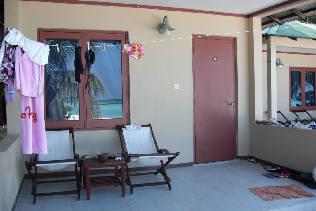 Unser Bungi Nr. 39 siehe das Motiv im Fenster Summer Island Maldives