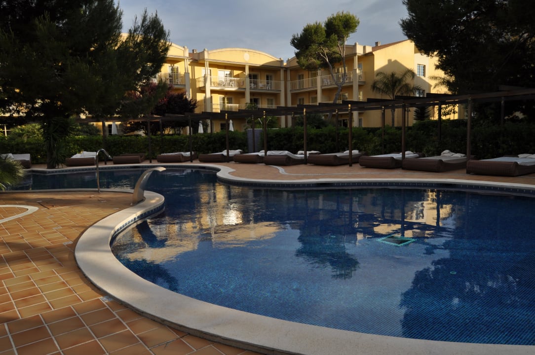 Mittlerer Pool Zafiro Mallorca
