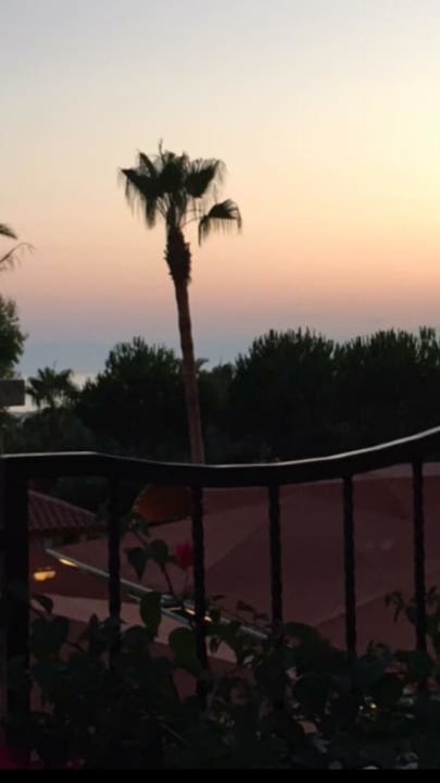 Abend Hotel Miramare Beach