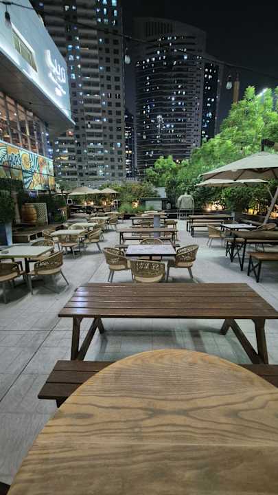 Gartenanlage Ramada by Wyndham Dubai Barsha Heights