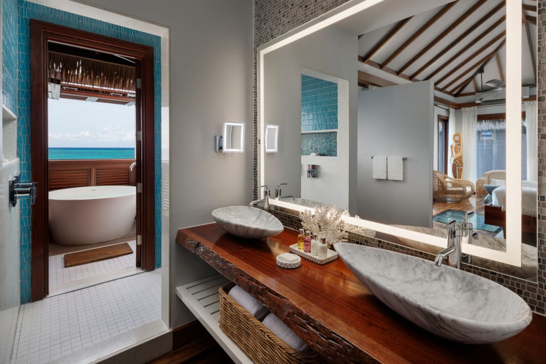 Zimmer Sandals Royal Caribbean