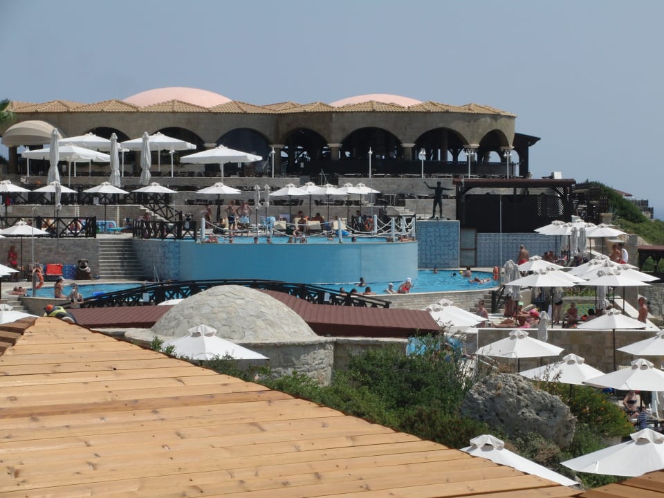 Außenansicht Hotel Kalithea Horizon Royal