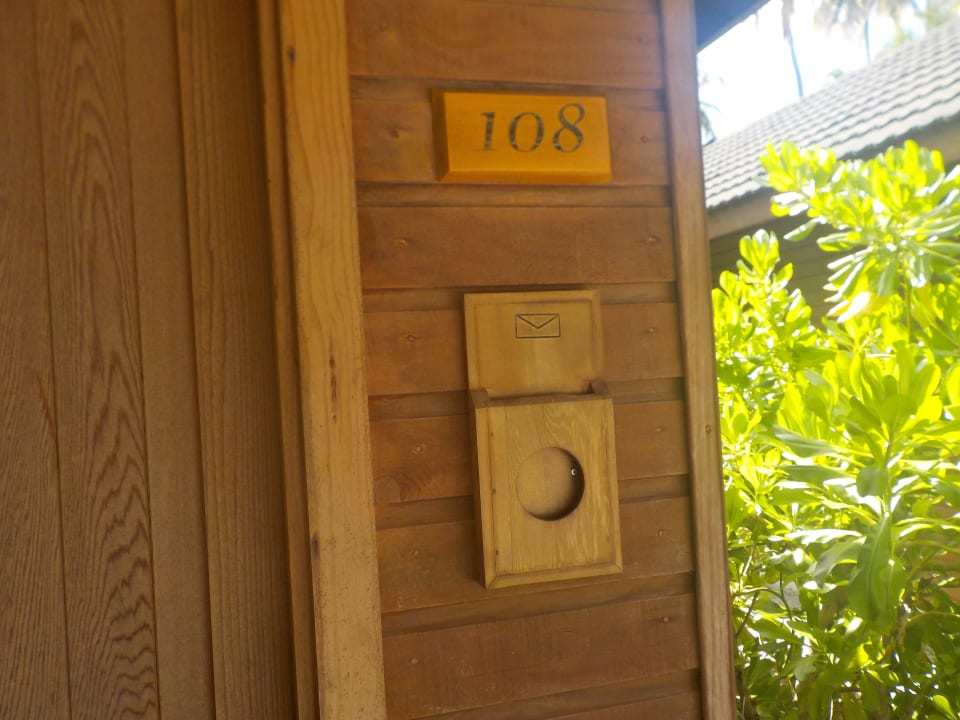 Briefkasten Bungi 108  Meeru Maldives Resort Island