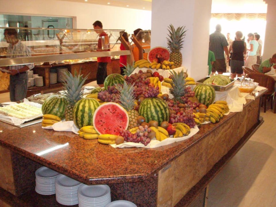 Buffet 1 x per Woche im Extra-Restaurant Hotel Mariant Park