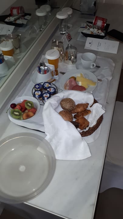 Gastro Hotel N.J.V. Athens Plaza