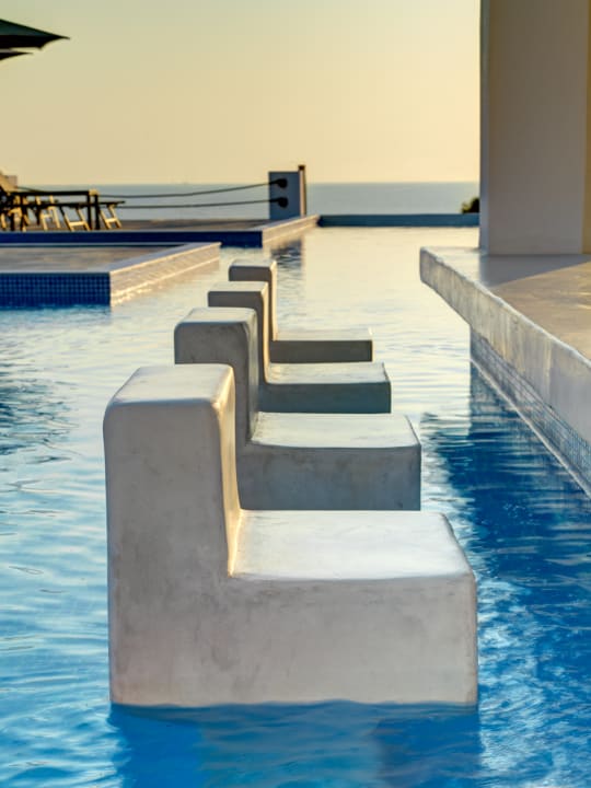 Pool Desiterra Resort & Spa