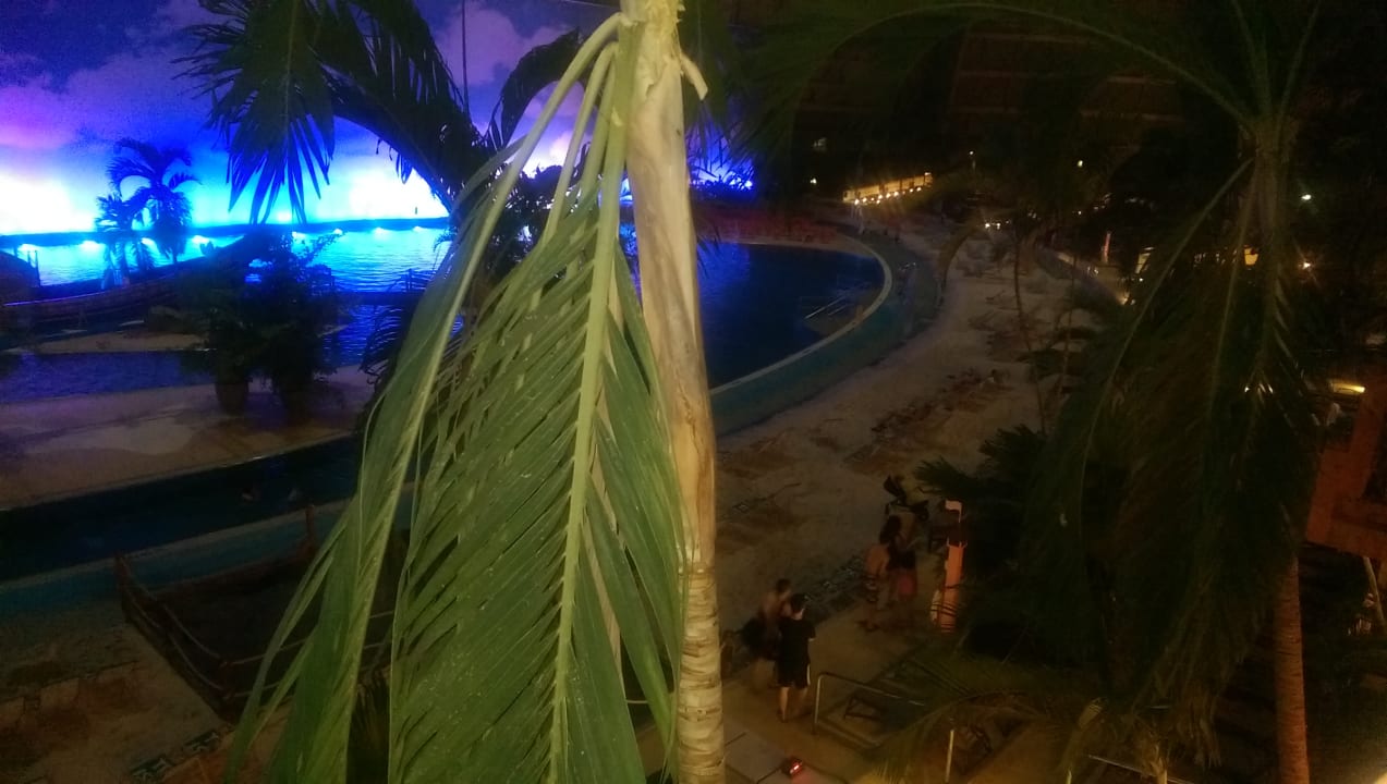 Strand Tropical Islands Resort