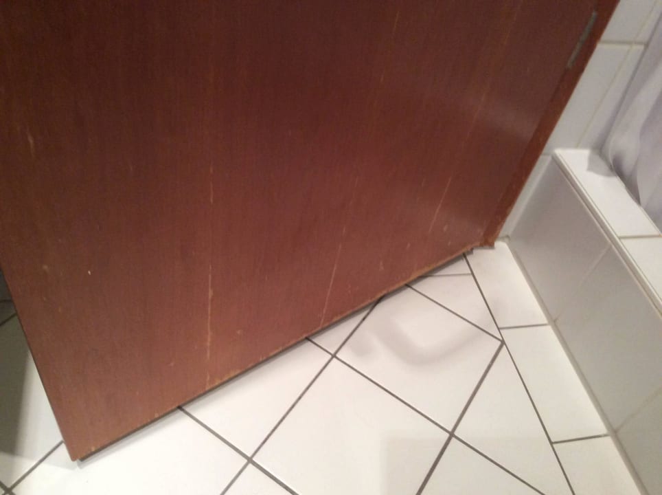 Abgängige Badezimmertür Hotel Kaiserhof Victoria