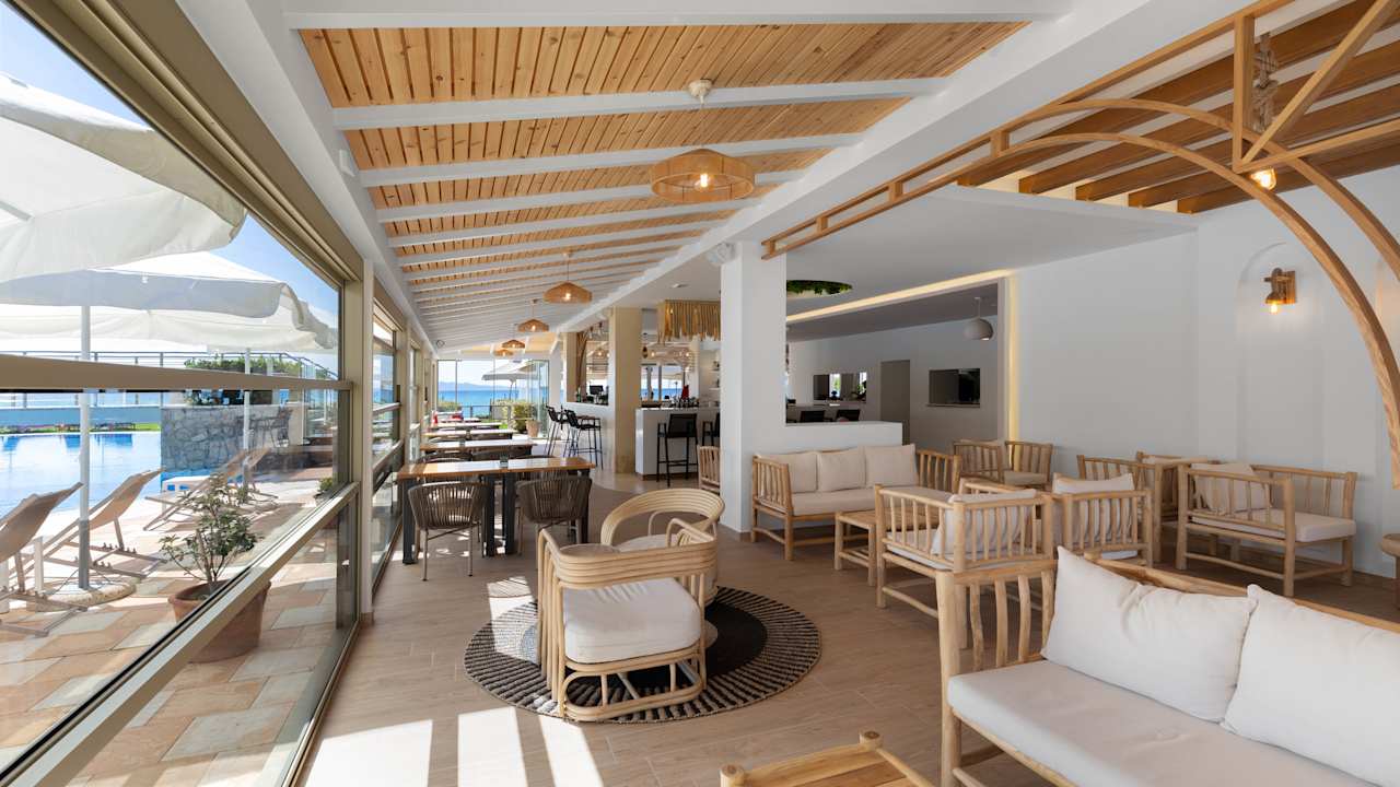 Zimmer Athina Agios Stefanos