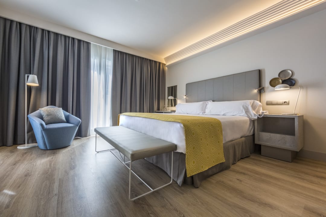 Zimmer Catalonia Granada