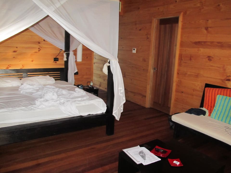 Номер Meeru Maldives Resort Island