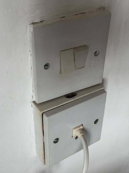 Vorsicht Strom Diani Sea Resort