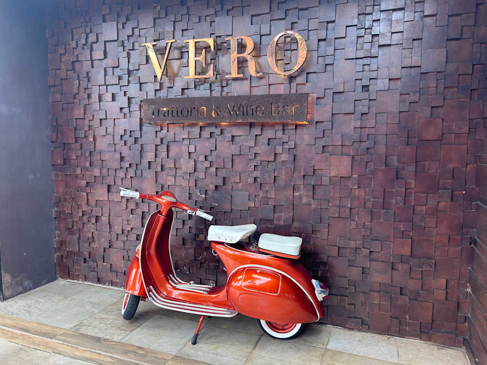 Gastro Pullman Phuket Arcadia Naithon Beach