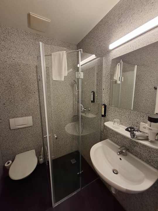 Zimmer Tailormade Hotel STANS SÜD